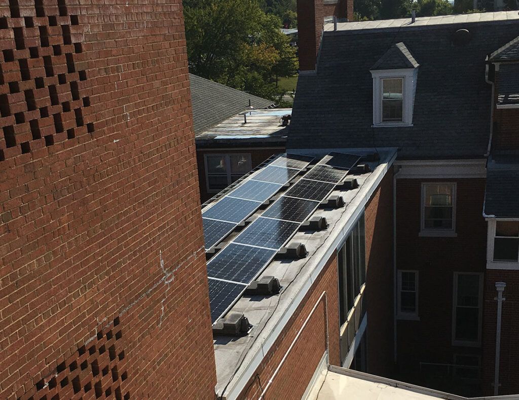 wash-retreat-house-solar